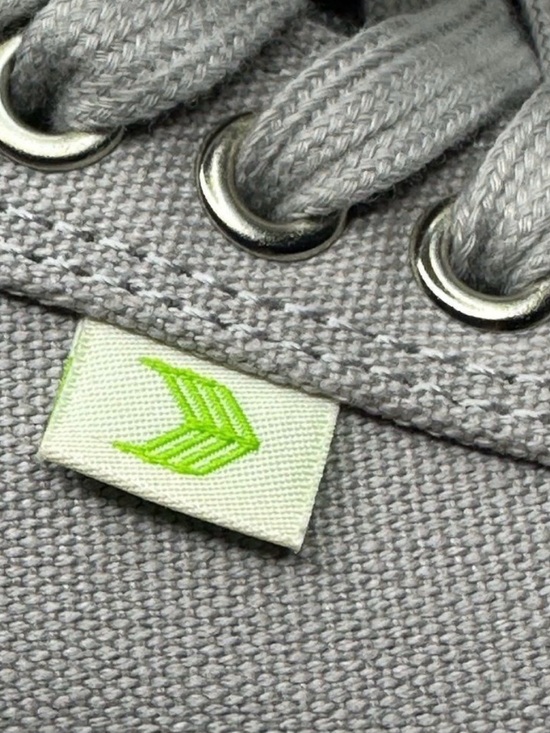 Cariuma OCA Low Light Grey Canvas Unisex Sneaker Women’s Size 11 Men’s Size 9.5 - Picture 3 of 14